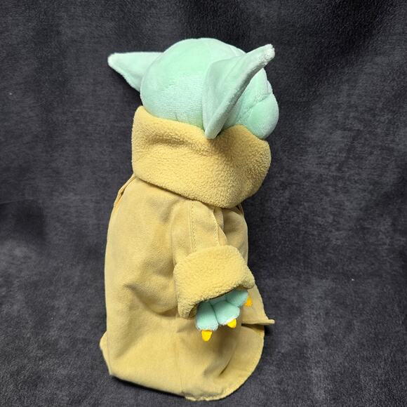 Star Wars Mandalorian Grogu Baby Yoda The Child Disney Store Stuffed Plush 11'' - Picture 5 of 9